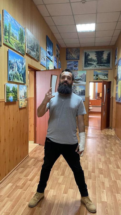 Арт-Вокзал Hotel ครือวอยร็อก ภายนอก รูปภาพ
